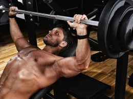 is it better to workout in the morning or evening to gain muscle
